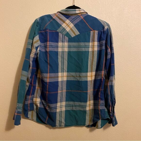 Levi’s blue fitted flannel - Picture 5 of 5